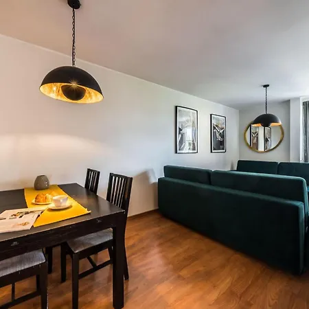 Apartament Na Rynku Z Wanna W Centrum Wroclawia By Rent Like *